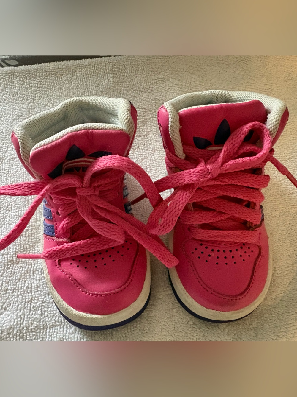 Adidas Kids Pink High-Top Sneakers size 4